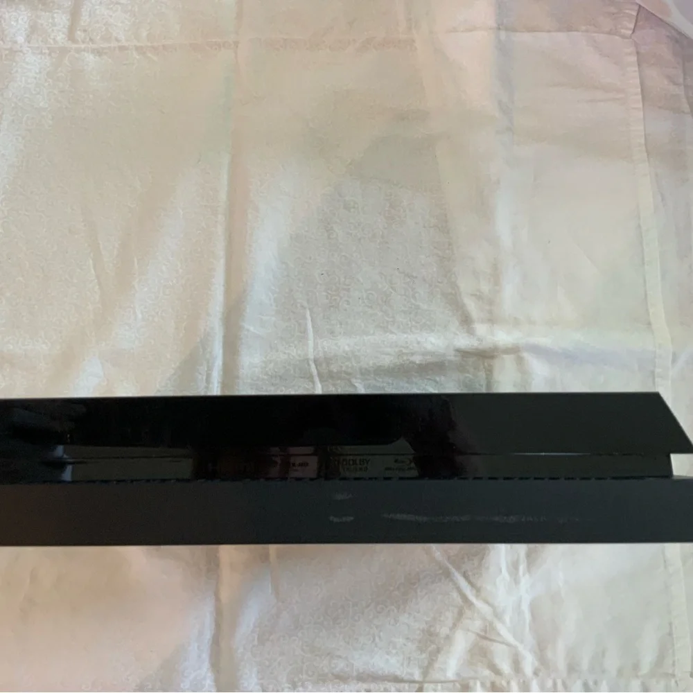 Sony PlayStation 4 CUH-1001A Black Console W/ Cords